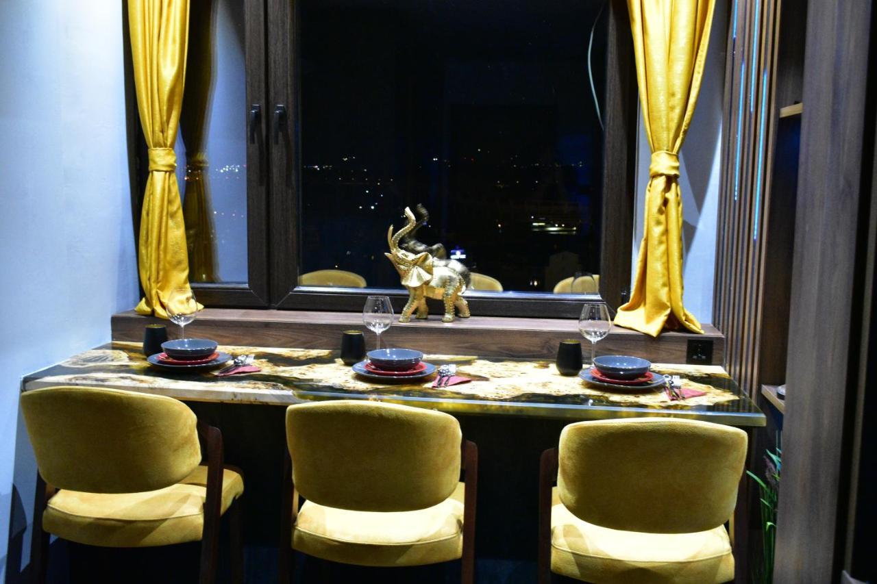 Pentlux - Spa Penthouse In The Heart Of Скопье Экстерьер фото