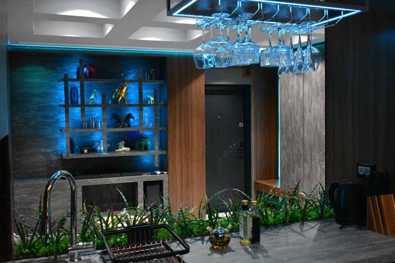 Pentlux - Spa Penthouse In The Heart Of Скопье Экстерьер фото