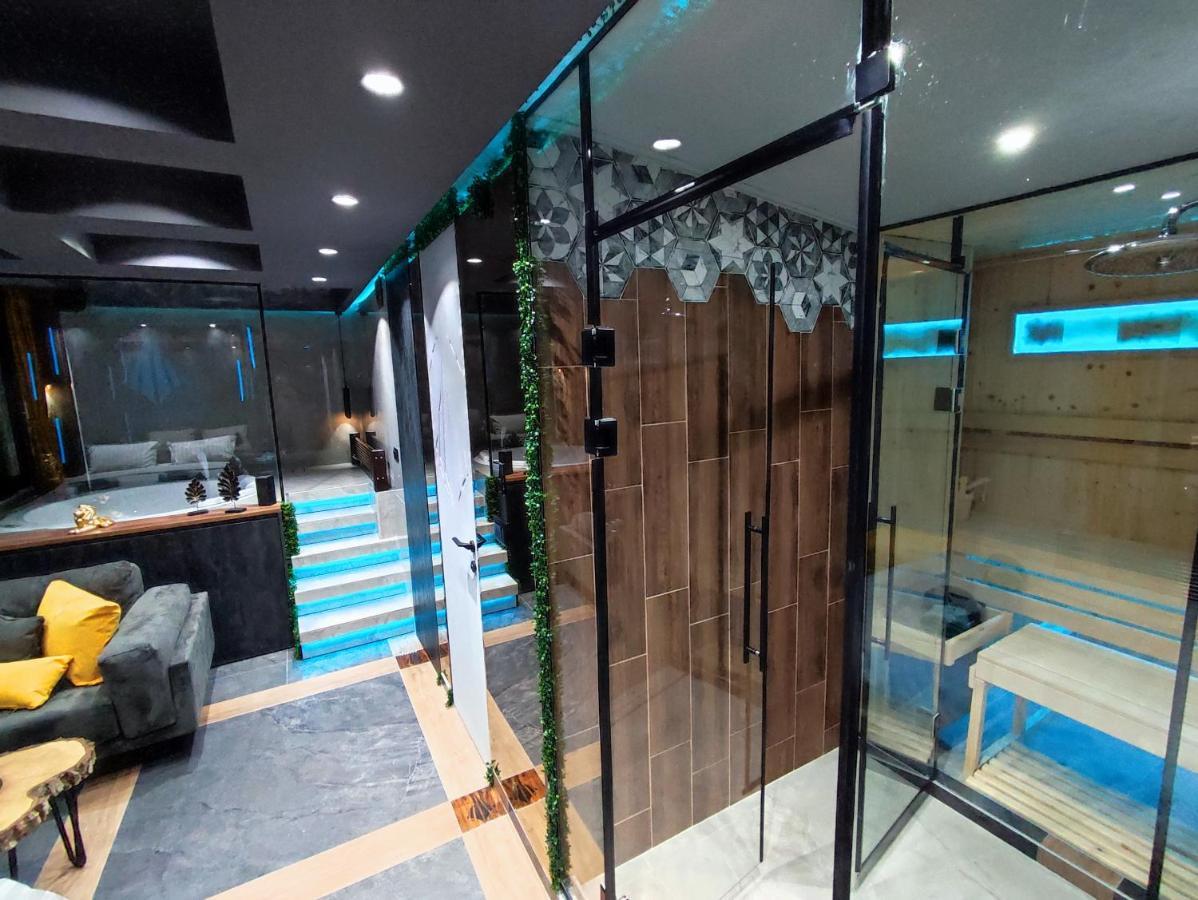 Pentlux - Spa Penthouse In The Heart Of Скопье Экстерьер фото