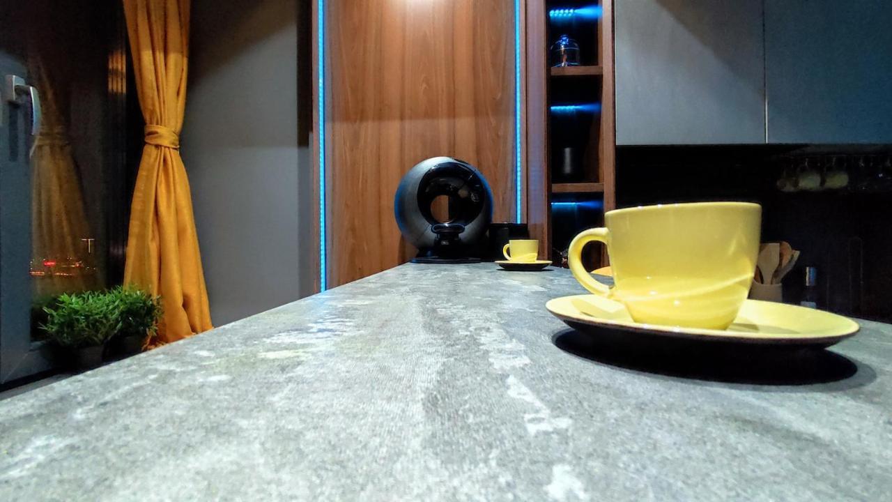 Pentlux - Spa Penthouse In The Heart Of Скопье Экстерьер фото