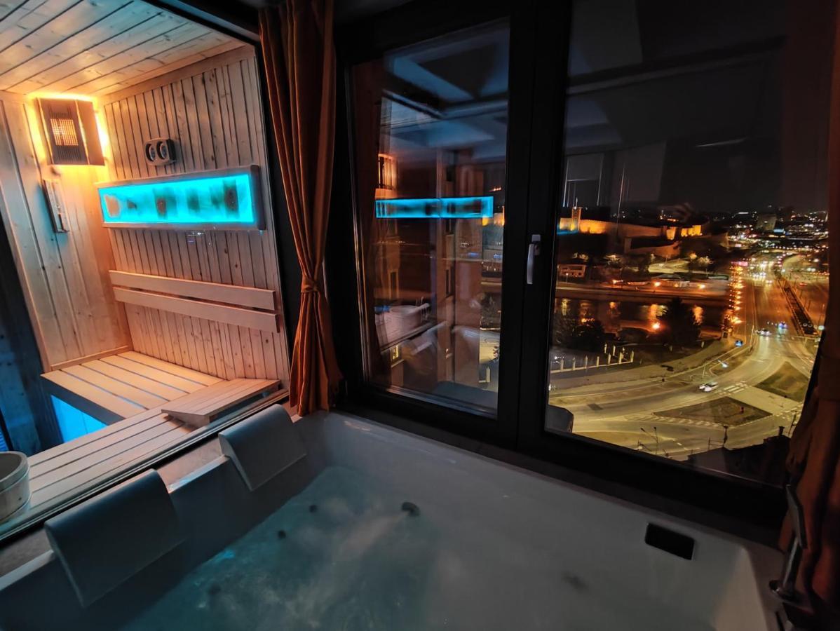 Pentlux - Spa Penthouse In The Heart Of Скопье Экстерьер фото