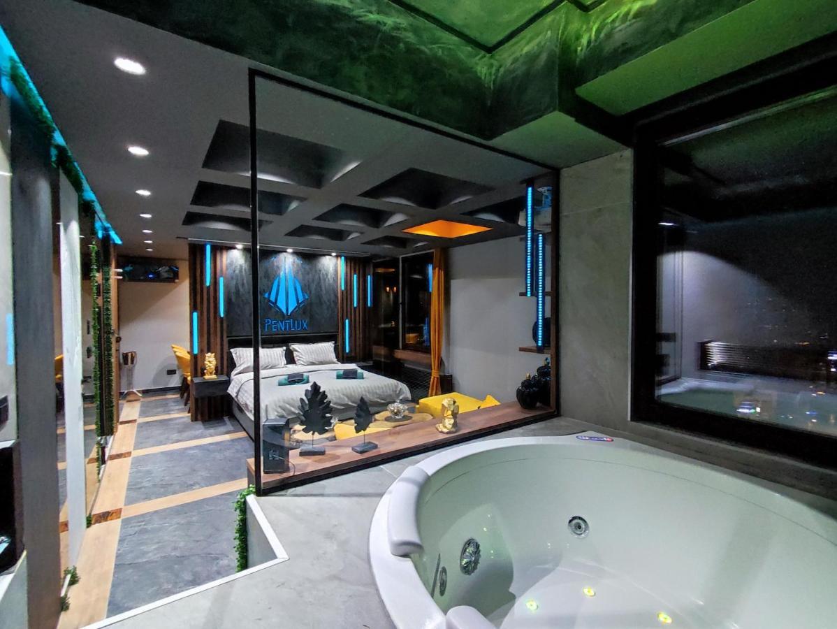 Pentlux - Spa Penthouse In The Heart Of Скопье Экстерьер фото